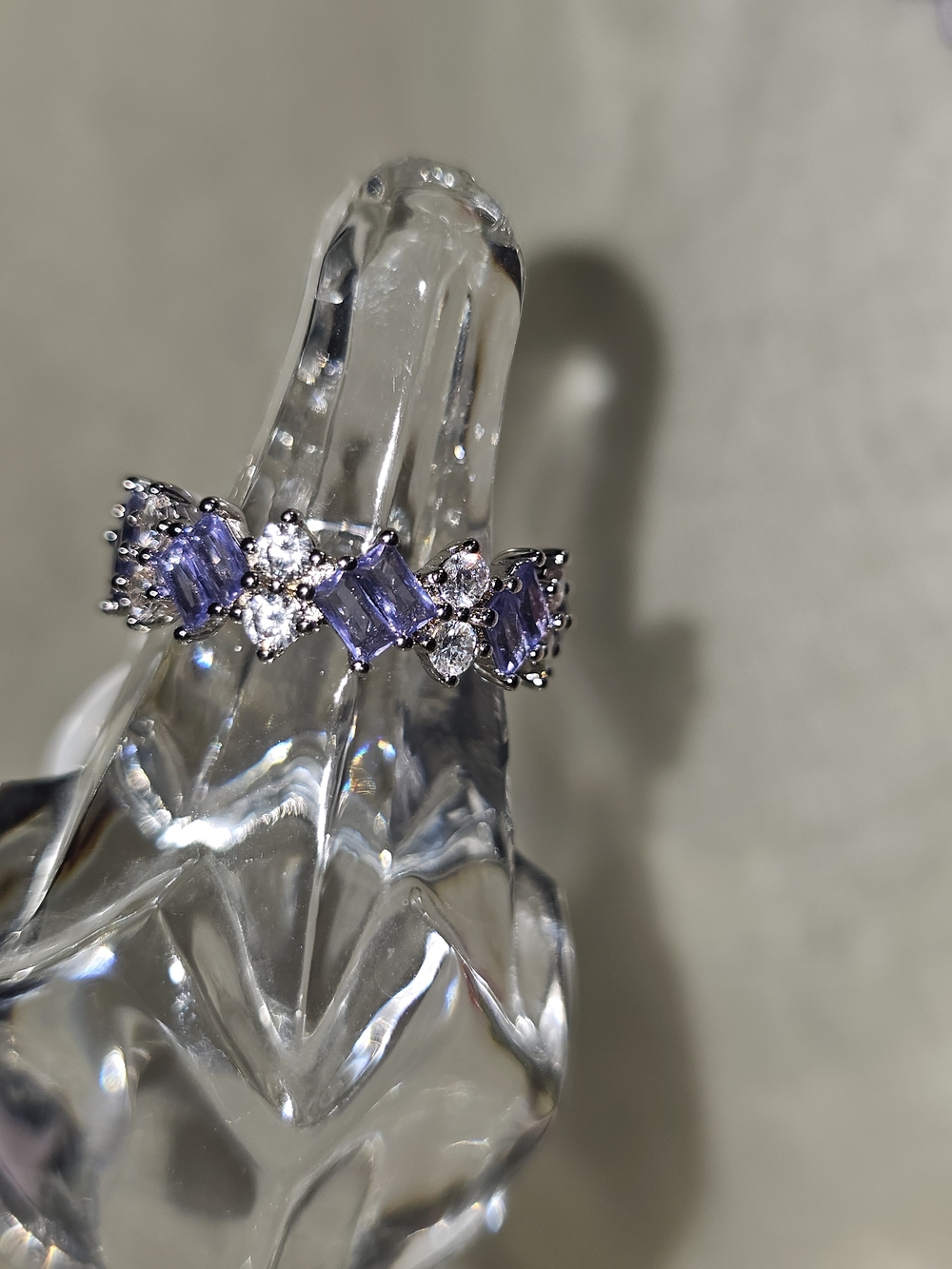Elegant Silver Ring with Lavender Cubic Stones